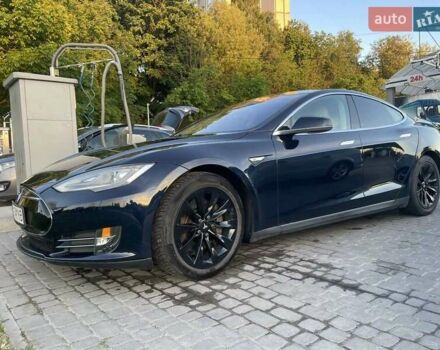 Синий Тесла Модель С, объемом двигателя 0 л и пробегом 250 тыс. км за 12400 $, фото 1 на Automoto.ua