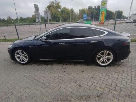 Тесла Модель С 2013 у Житомирі на Automoto.ua Синій Тесла Модель С, об'ємом двигуна 1 л та пробігом 165 тис. км за 11789 $, фото 1 на Automoto.ua