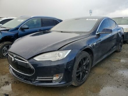 Синій Тесла Модель С, об'ємом двигуна 0 л та пробігом 45 тис. км за 13400 $, фото 1 на Automoto.ua