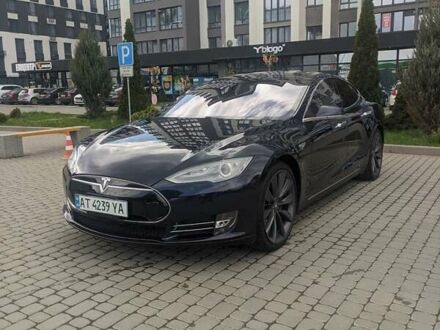 Тесла Модель С 2013 в Ивано-Франковске на Automoto.ua Синий Тесла Модель С, объемом двигателя 0 л и пробегом 185 тыс. км за 13300 $, фото 1 на Automoto.ua