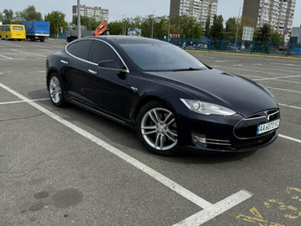 Тесла Модель С 2014 у Києві на Automoto.ua Синій Тесла Модель С, об'ємом двигуна 0 л та пробігом 294 тис. км за 12900 $, фото 1 на Automoto.ua