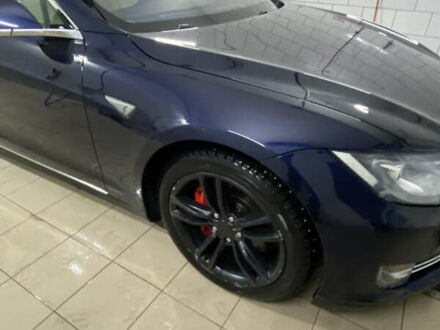 Синий Тесла Модель С, объемом двигателя 0 л и пробегом 131 тыс. км за 9000 $, фото 1 на Automoto.ua