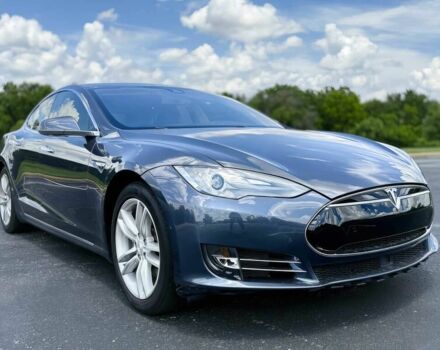 Синий Тесла Модель С, объемом двигателя 0 л и пробегом 82 тыс. км за 3400 $, фото 1 на Automoto.ua