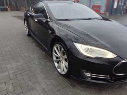 Синий Тесла Модель С, объемом двигателя 0 л и пробегом 205 тыс. км за 10600 $, фото 1 на Automoto.ua