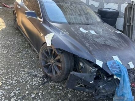 Синій Тесла Модель С, об'ємом двигуна 0 л та пробігом 107 тис. км за 8400 $, фото 1 на Automoto.ua