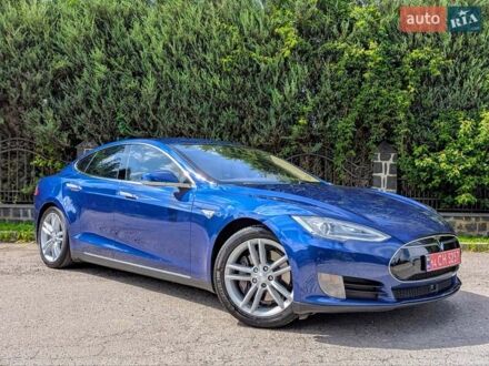 Тесла Модель С 2015 в Луцке на Automoto.ua Синий Тесла Модель С, объемом двигателя 0 л и пробегом 228 тыс. км за 12599 $, фото 1 на Automoto.ua