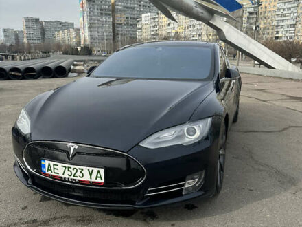 Тесла Модель С 2015 в Днепре (Днепропетровске) на Automoto.ua Синий Тесла Модель С, объемом двигателя 0 л и пробегом 217 тыс. км за 16000 $, фото 1 на Automoto.ua