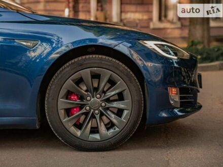 Синий Тесла Модель С, объемом двигателя 0 л и пробегом 85 тыс. км за 22500 $, фото 1 на Automoto.ua