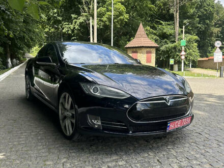 Тесла Модель С 2015 в Черновцах на Automoto.ua Синий Тесла Модель С, объемом двигателя 0 л и пробегом 132 тыс. км за 14200 $, фото 1 на Automoto.ua