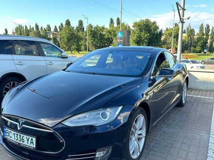 Синий Тесла Модель С, объемом двигателя 0 л и пробегом 117 тыс. км за 13000 $, фото 1 на Automoto.ua