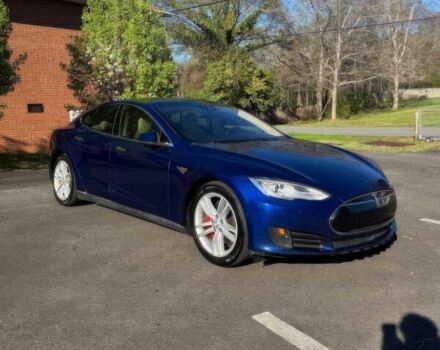 Синий Тесла Модель С, объемом двигателя 0 л и пробегом 79 тыс. км за 3500 $, фото 1 на Automoto.ua