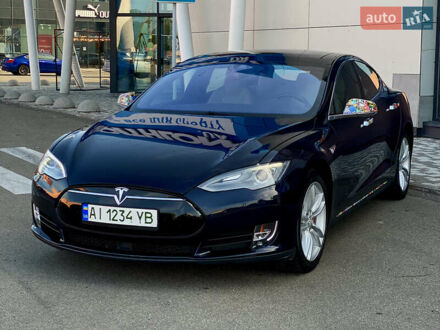 Тесла Модель С 2015 в Киеве на Automoto.ua Синий Тесла Модель С, объемом двигателя 0 л и пробегом 59 тыс. км за 17990 $, фото 1 на Automoto.ua