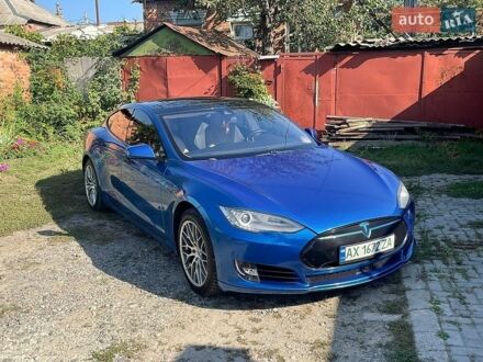 Синій Тесла Модель С, об'ємом двигуна 0 л та пробігом 94 тис. км за 18000 $, фото 1 на Automoto.ua