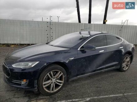 Тесла Модель С 2015 в Львове на Automoto.ua Синий Тесла Модель С, объемом двигателя 0 л и пробегом 157 тыс. км за 7100 $, фото 1 на Automoto.ua