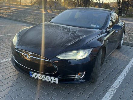 Тесла Модель С 2015 у Чернівцях на Automoto.ua Синій Тесла Модель С, об'ємом двигуна 0 л та пробігом 139 тис. км за 13900 $, фото 1 на Automoto.ua
