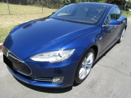Тесла Модель С 2016 в Хмельницком на Automoto.ua Синий Тесла Модель С, объемом двигателя 0 л и пробегом 111 тыс. км за 6700 $, фото 1 на Automoto.ua