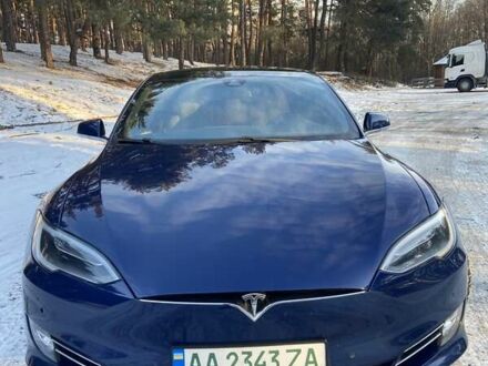 Синий Тесла Модель С, объемом двигателя 0 л и пробегом 123 тыс. км за 20200 $, фото 1 на Automoto.ua