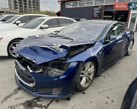 Синий Тесла Модель С, объемом двигателя 0 л и пробегом 164 тыс. км за 13900 $, фото 1 на Automoto.ua