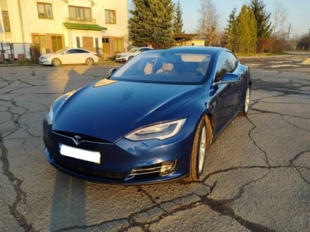 Синий Тесла Модель С, объемом двигателя 0 л и пробегом 128 тыс. км за 28300 $, фото 1 на Automoto.ua