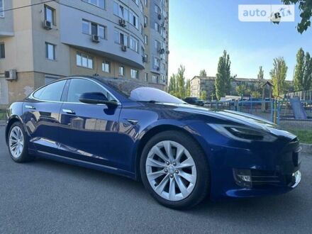 Синий Тесла Модель С, объемом двигателя 0 л и пробегом 132 тыс. км за 21400 $, фото 1 на Automoto.ua