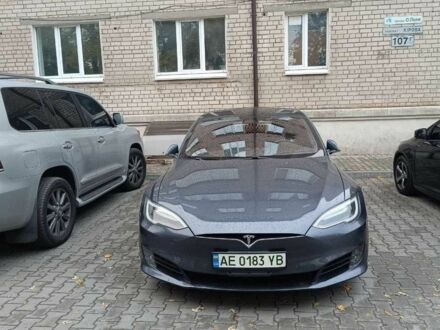 Синий Тесла Модель С, объемом двигателя 0 л и пробегом 109 тыс. км за 19500 $, фото 1 на Automoto.ua