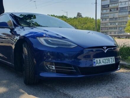 Синий Тесла Модель С, объемом двигателя 0 л и пробегом 160 тыс. км за 15000 $, фото 1 на Automoto.ua