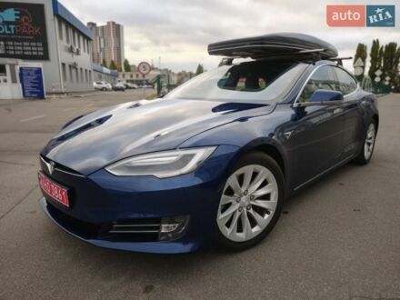 Синий Тесла Модель С, объемом двигателя 0 л и пробегом 135 тыс. км за 21999 $, фото 1 на Automoto.ua