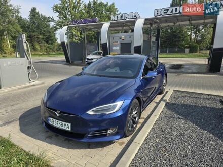 Тесла Модель С 2017 в Херсоне на Automoto.ua Синий Тесла Модель С, объемом двигателя 0 л и пробегом 92 тыс. км за 22676 $, фото 1 на Automoto.ua