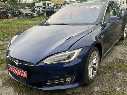 Тесла Модель С 2017 в Тернополе на Automoto.ua Синий Тесла Модель С, объемом двигателя 0 л и пробегом 53 тыс. км за 11999 $, фото 1 на Automoto.ua