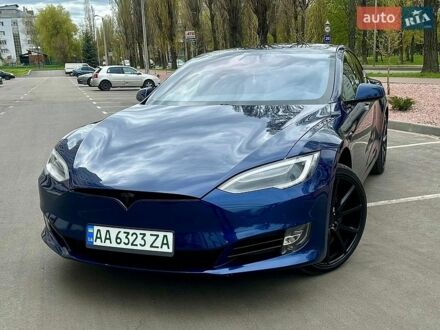 Синий Тесла Модель С, объемом двигателя 0 л и пробегом 93 тыс. км за 20499 $, фото 1 на Automoto.ua
