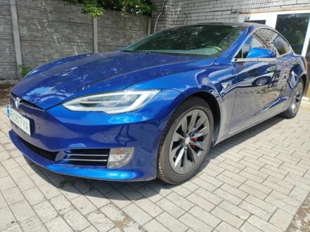 Тесла Модель С 2019 в Днепре (Днепропетровске) на Automoto.ua Синий Тесла Модель С, объемом двигателя 0 л и пробегом 61 тыс. км за 27500 $, фото 1 на Automoto.ua
