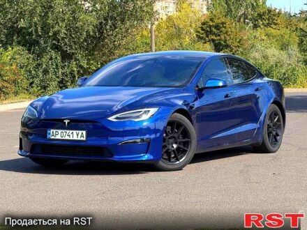 Синий Тесла Модель С, объемом двигателя 0 л и пробегом 115 тыс. км за 34000 $, фото 1 на Automoto.ua