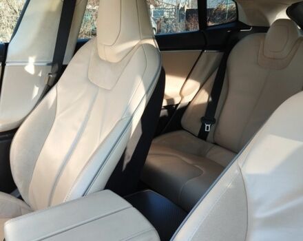 Зеленый Тесла Модель С, объемом двигателя 0 л и пробегом 80 тыс. км за 14000 $, фото 10 на Automoto.ua