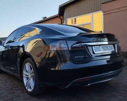 Зеленый Тесла Модель С, объемом двигателя 0 л и пробегом 80 тыс. км за 14000 $, фото 4 на Automoto.ua