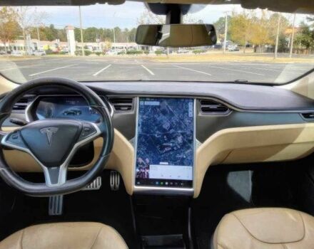 Зелений Тесла Модель С, об'ємом двигуна 0 л та пробігом 122 тис. км за 4000 $, фото 8 на Automoto.ua