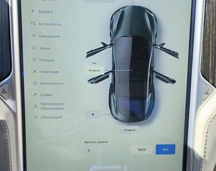 Зеленый Тесла Модель С, объемом двигателя 0 л и пробегом 224 тыс. км за 12100 $, фото 17 на Automoto.ua