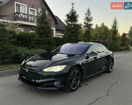 Зелений Тесла Модель С, об'ємом двигуна 0 л та пробігом 160 тис. км за 12599 $, фото 1 на Automoto.ua