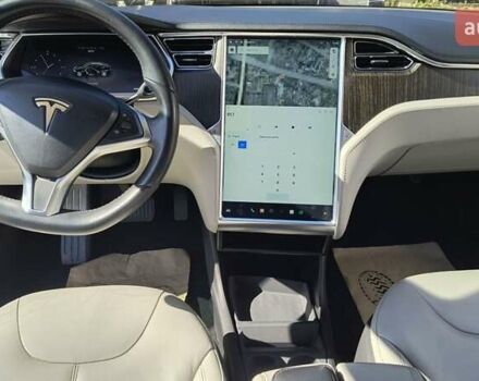 Зеленый Тесла Модель С, объемом двигателя 0 л и пробегом 224 тыс. км за 12100 $, фото 7 на Automoto.ua