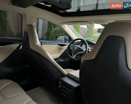 Зелений Тесла Модель С, об'ємом двигуна 0 л та пробігом 160 тис. км за 12599 $, фото 28 на Automoto.ua