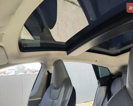 Зеленый Тесла Модель С, объемом двигателя 0 л и пробегом 224 тыс. км за 12100 $, фото 10 на Automoto.ua