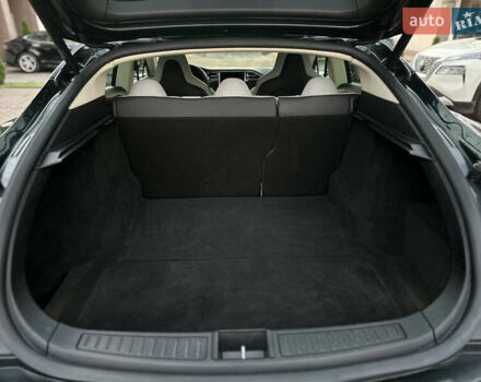 Зеленый Тесла Модель С, объемом двигателя 0 л и пробегом 115 тыс. км за 14500 $, фото 24 на Automoto.ua