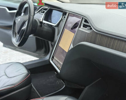 Зелений Тесла Модель С, об'ємом двигуна 0 л та пробігом 248 тис. км за 12200 $, фото 30 на Automoto.ua