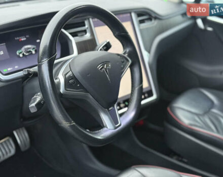 Зелений Тесла Модель С, об'ємом двигуна 0 л та пробігом 248 тис. км за 12200 $, фото 22 на Automoto.ua