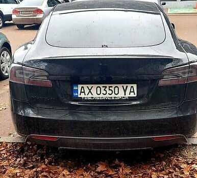 Зеленый Тесла Модель С, объемом двигателя 0 л и пробегом 231 тыс. км за 13800 $, фото 2 на Automoto.ua