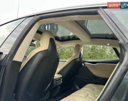 Зеленый Тесла Модель С, объемом двигателя 0 л и пробегом 240 тыс. км за 12499 $, фото 15 на Automoto.ua