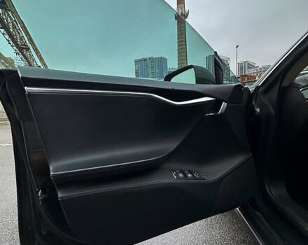 Зелений Тесла Модель С, об'ємом двигуна 0 л та пробігом 298 тис. км за 12499 $, фото 18 на Automoto.ua
