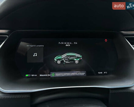 Зелений Тесла Модель С, об'ємом двигуна 0 л та пробігом 298 тис. км за 12499 $, фото 26 на Automoto.ua