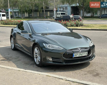 Зеленый Тесла Модель С, объемом двигателя 0 л и пробегом 115 тыс. км за 12300 $, фото 12 на Automoto.ua