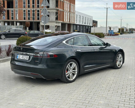 Зеленый Тесла Модель С, объемом двигателя 0 л и пробегом 240 тыс. км за 12499 $, фото 8 на Automoto.ua