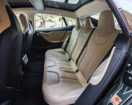 Зеленый Тесла Модель С, объемом двигателя 0 л и пробегом 86 тыс. км за 3500 $, фото 9 на Automoto.ua